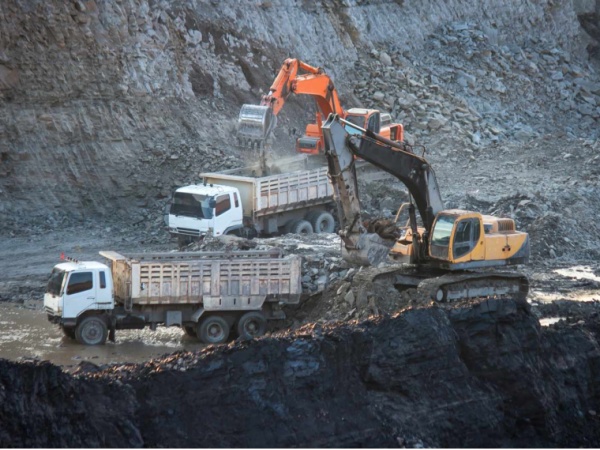 Global Infrastructure Boom: A Golden Decade for Construction Machinery?